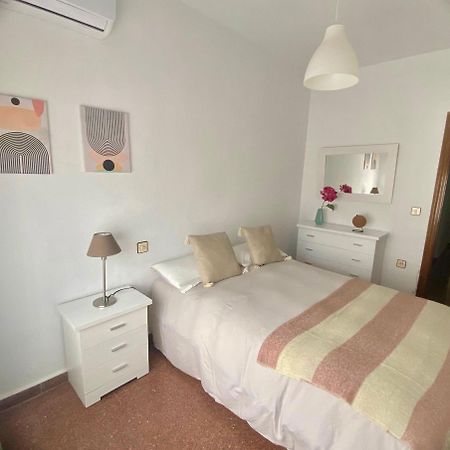 Vera Apartment, Acogedor Y Tranquilo En El Corazon De La Ciudad อันเตเกรา ภายนอก รูปภาพ