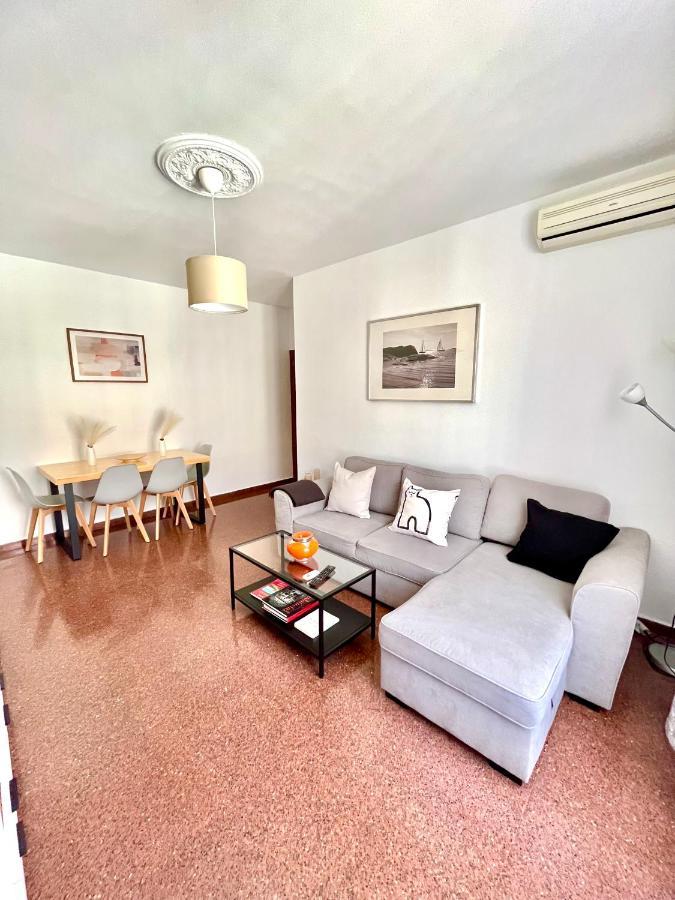 Vera Apartment, Acogedor Y Tranquilo En El Corazon De La Ciudad อันเตเกรา ภายนอก รูปภาพ