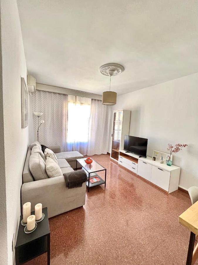 Vera Apartment, Acogedor Y Tranquilo En El Corazon De La Ciudad อันเตเกรา ภายนอก รูปภาพ