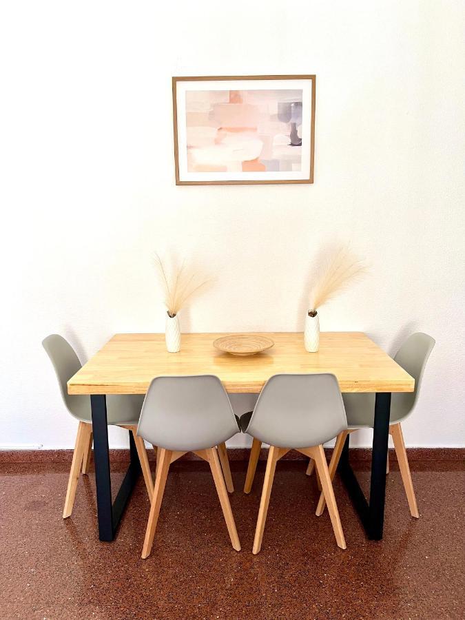 Vera Apartment, Acogedor Y Tranquilo En El Corazon De La Ciudad อันเตเกรา ภายนอก รูปภาพ